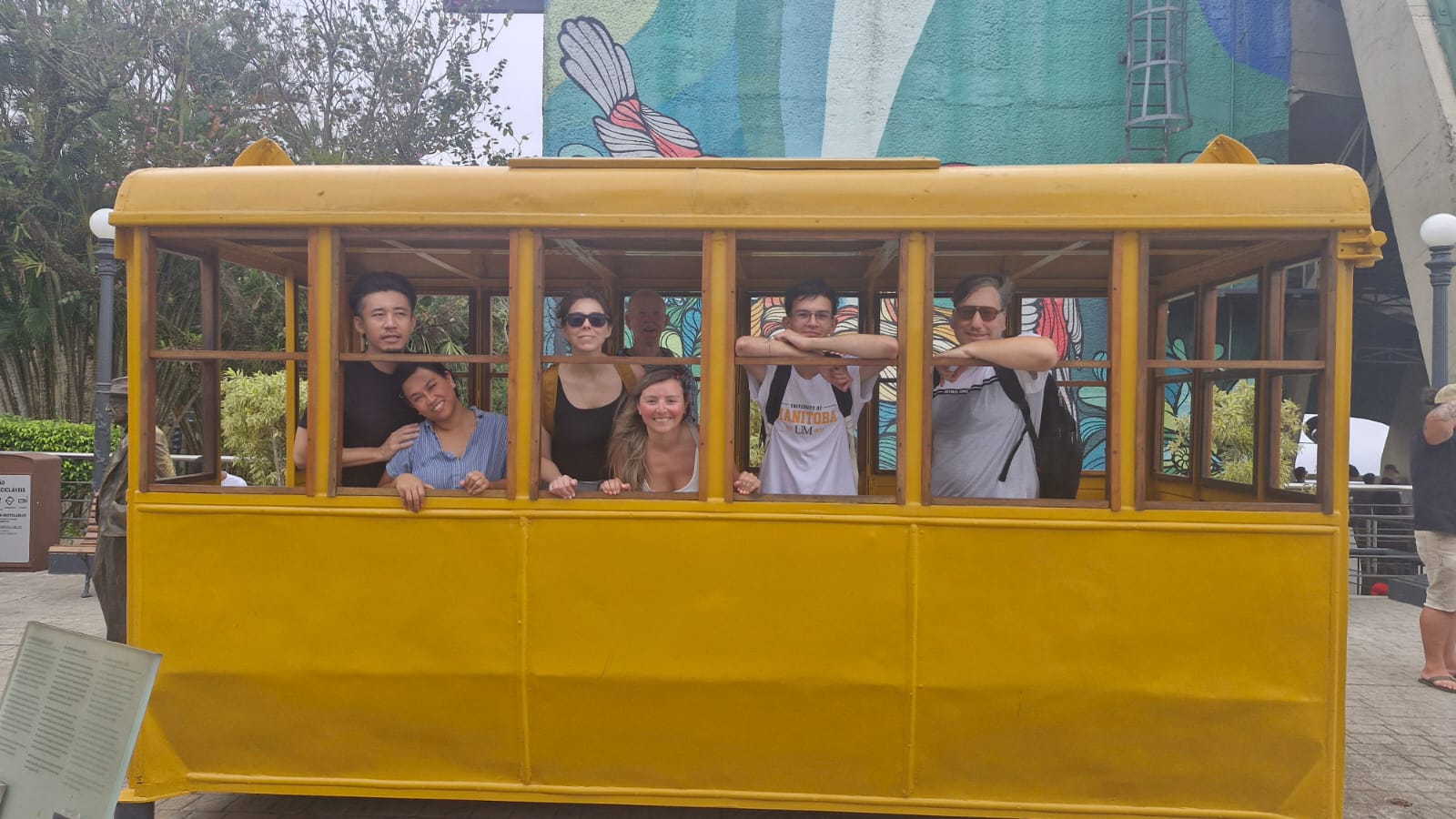 A stop in the cable car